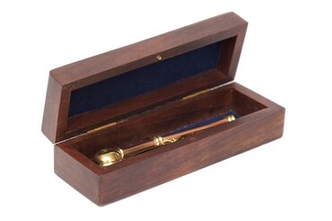 Боцманский свисток в подарочной деревянной коробке Secret De Maison ( mod. N1184 ) латунь/дерево манго, 15х5х4см, античная медь