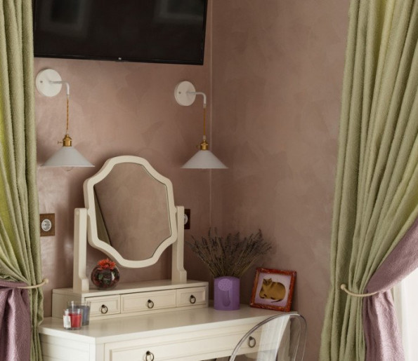 Молодая пара с двумя детьми: одно из любимых мест – Испания