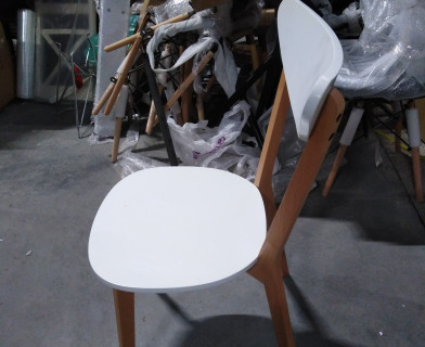 Стул жесткое сиденье MAXI (Макси) каркас бук, сиденье, спинка - мдф, 86 х 48.5 х 54.5 см, Белый+Натуральный ( Бук)