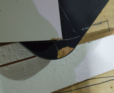 Стол обеденный FOX раздвижной ЛДСП, 68.6x110-145x75 см, Мрамор черный/Белый