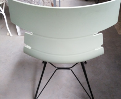 Стул HANSEN (mod. 622N) пластик/металл, 51х47х80 см, высота до сиденья 45 см, фисташковый/черный