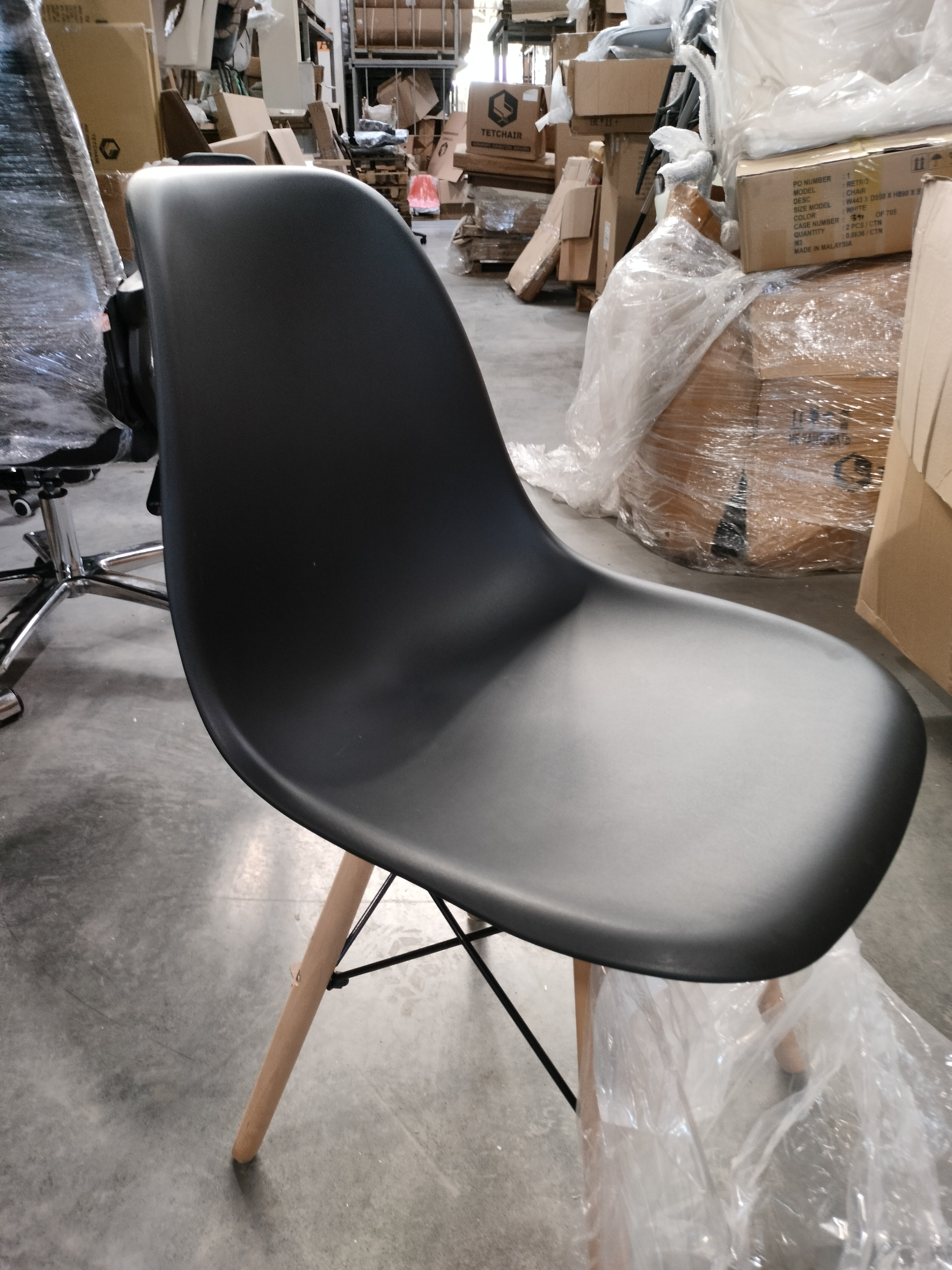 Стул CINDY (EAMES) (mod. 1801) / 1 шт. в упаковке дерево бук/металл/сиденье пластик, 45x51x82 см, Black (черный)