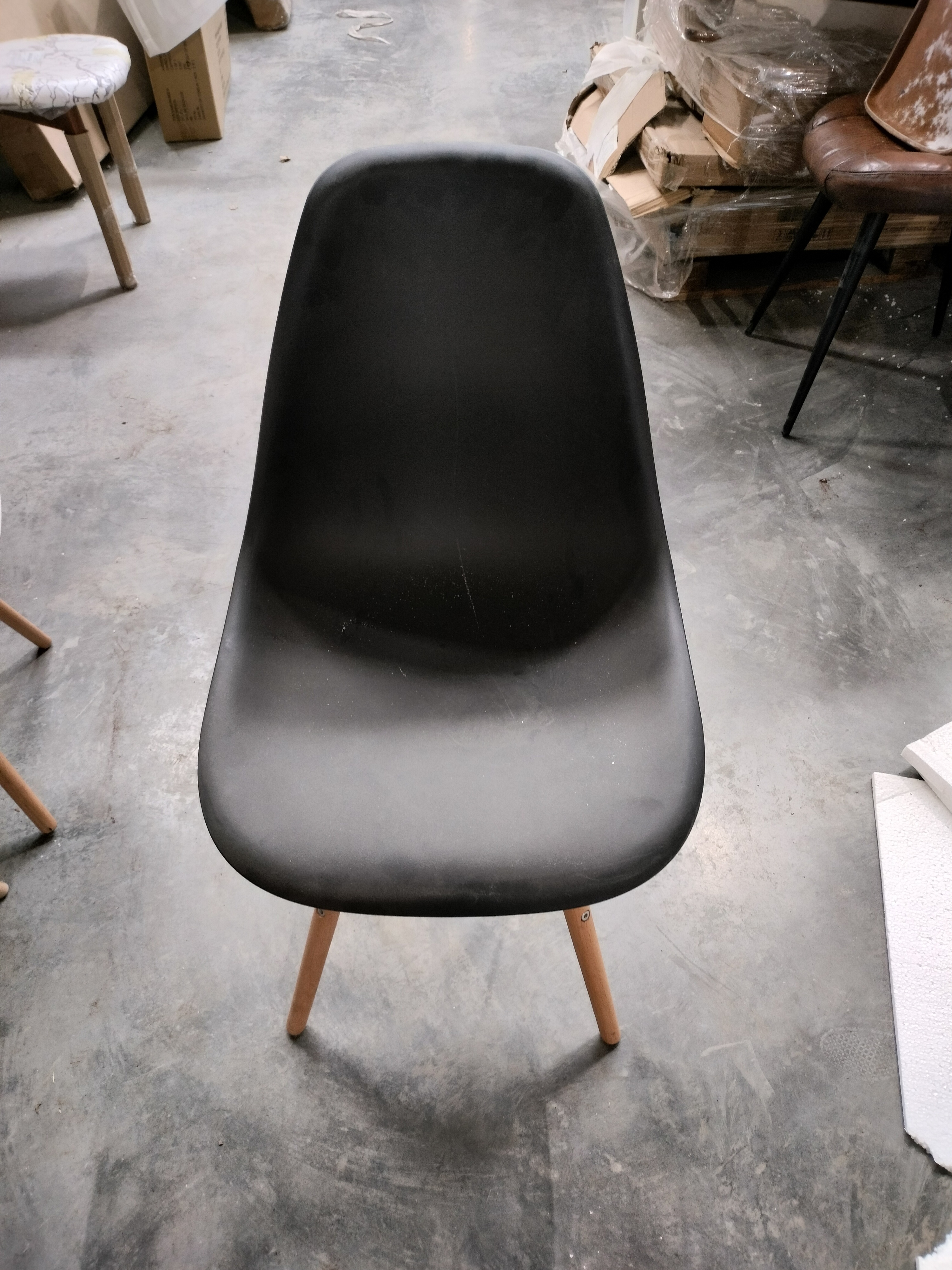 Стул CINDY (EAMES) (mod. 1801) / 1 шт. в упаковке дерево бук/металл/сиденье пластик, 45x51x82 см, Black (черный)