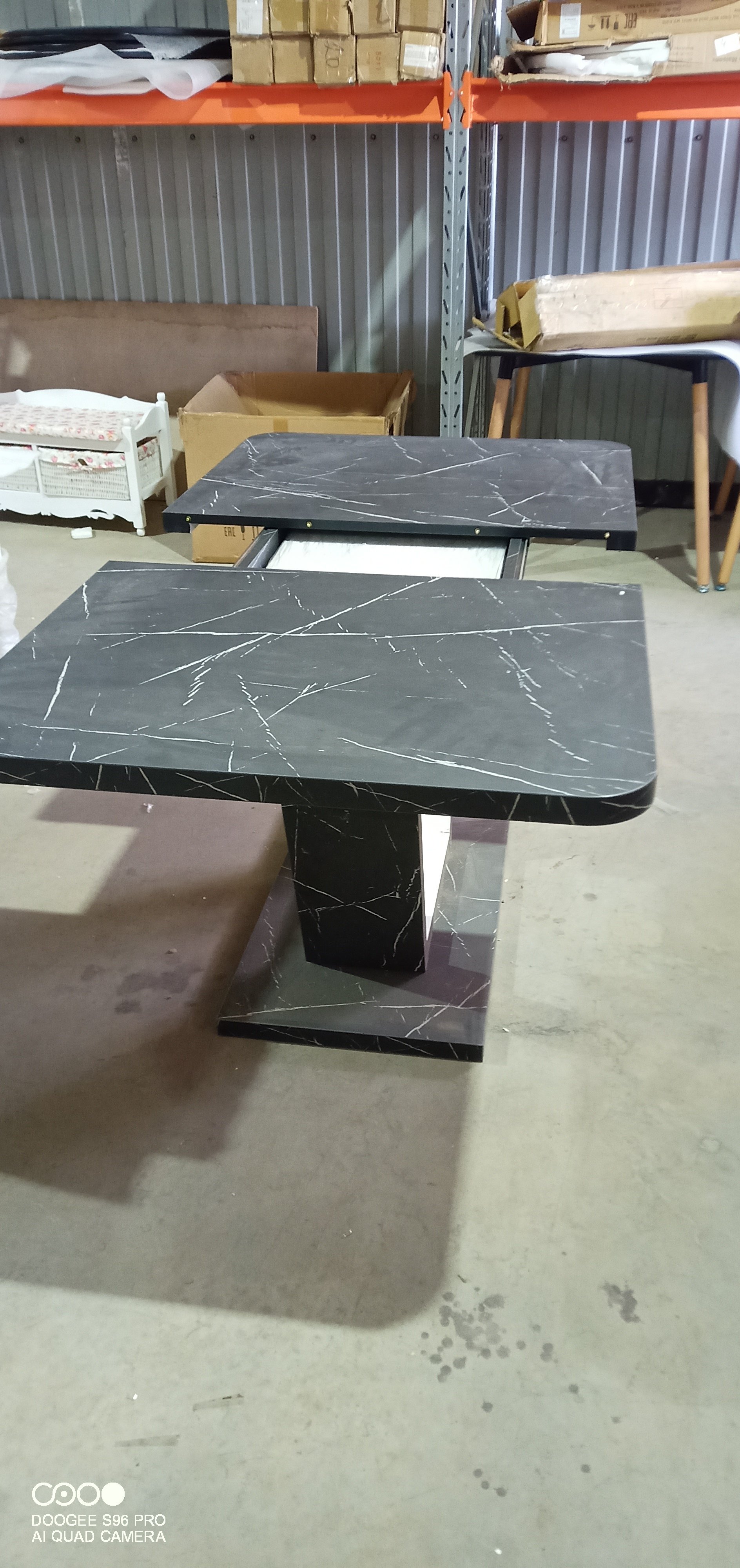 Стол обеденный раздвижной Вокс/Vox ЛДСП, 132-172х85х75,5см, мрамор черный/белый