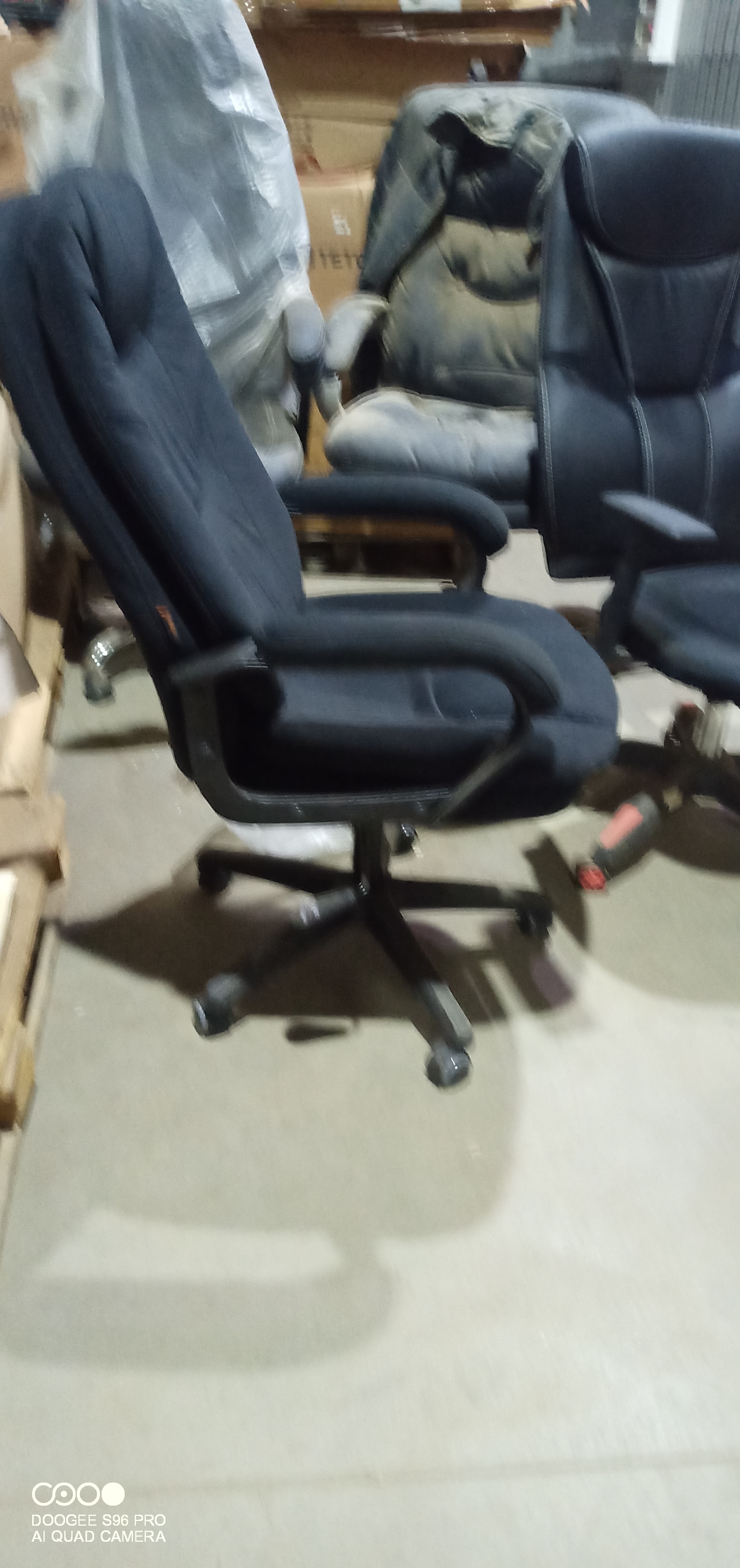 Кресло COMFORT LT (22) флок , черный, 35