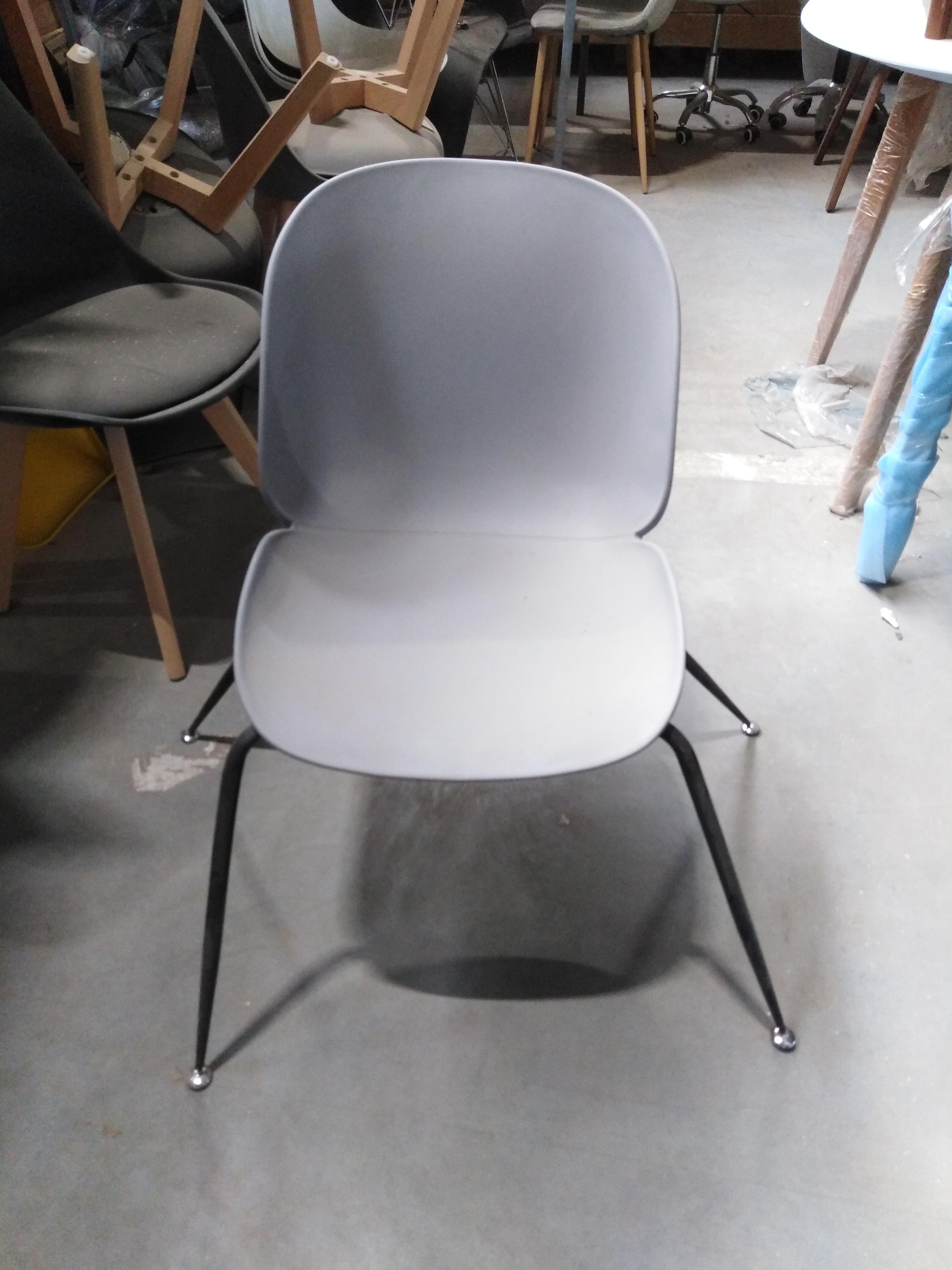 Стул Beetle Chair (mod.70) металл/пластик, 46*57,5*86см, серый