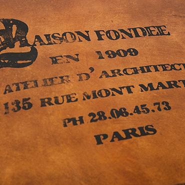 Столик - сундук Secret De Maison CONCORDE ( mod. 3176 ) дерево манго/кожа буйвола, 42х92х52см, Античный светлый
